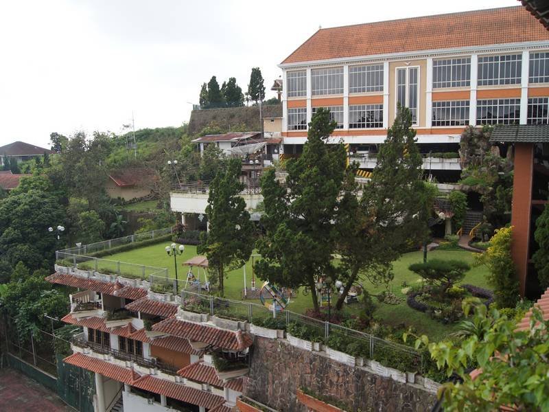 Tretes, Royal Tretes View hotel | Rama Tours