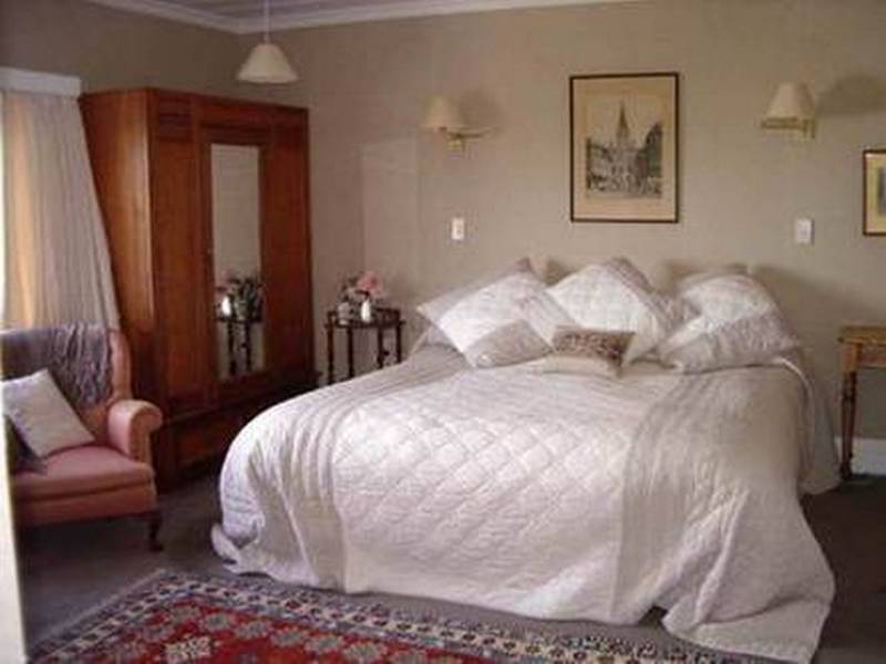 Napier, Cobden Garden Homestay | Rama Tours