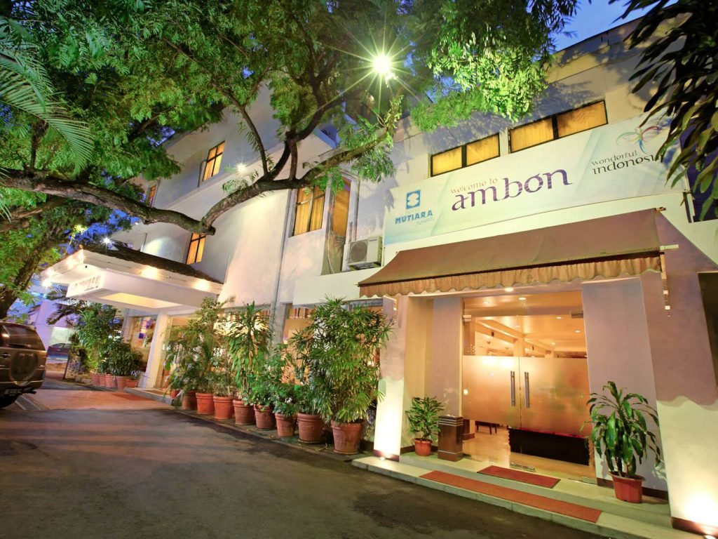 Ambon, Mutiara Ambon | Rama Tours