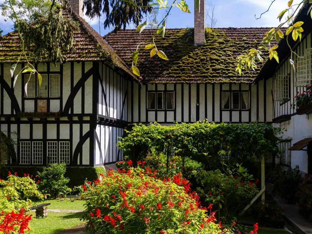 Cameron Highlands, The Smokehouse hotel | Rama Tours