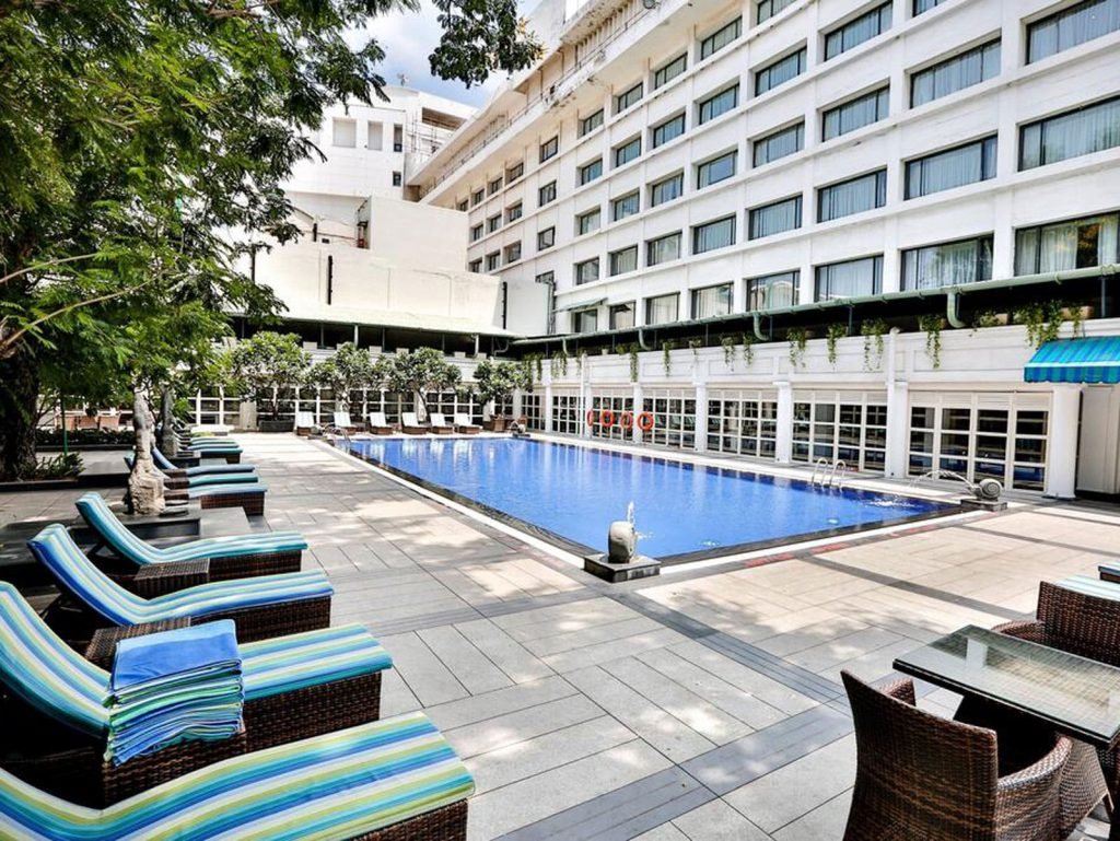 Chennai, Crowne Plaza Chennai Adyar Park | Rama Tours