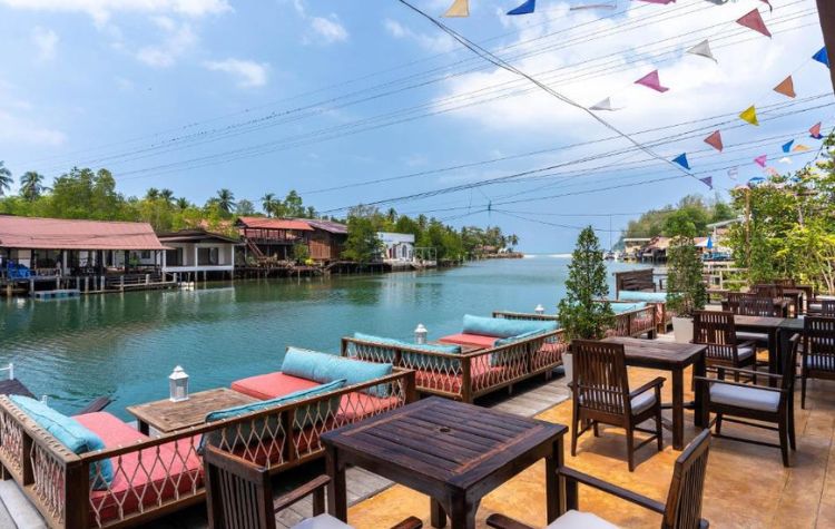 Aana Resort | Rama Tours