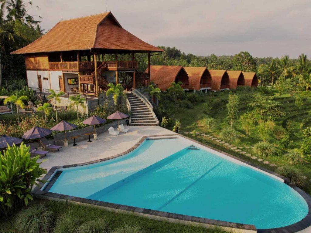 Belimbing, Antagana Retreat | Rama Tours