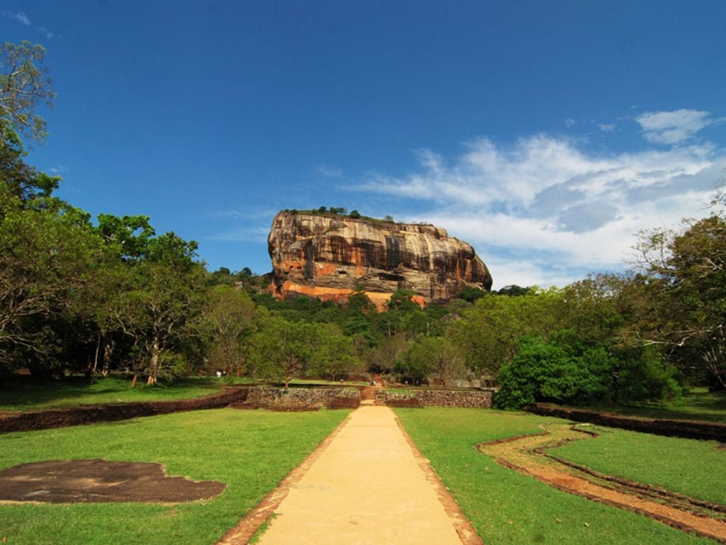Sigiriya | Rama Tours