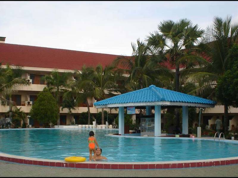 Timor, Kupang, Kristal hotel | Rama Tours