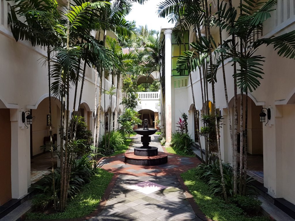 Borobudur, Saraswati Boutique hotel | Rama Tours