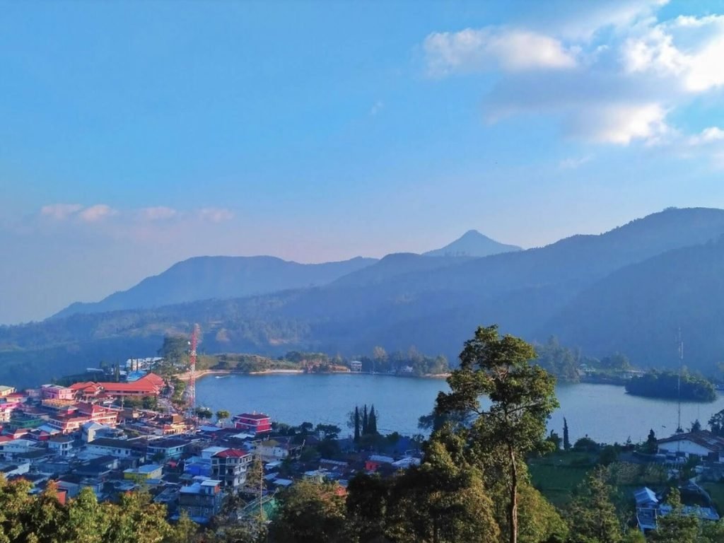 Sarangan | Rama Tours