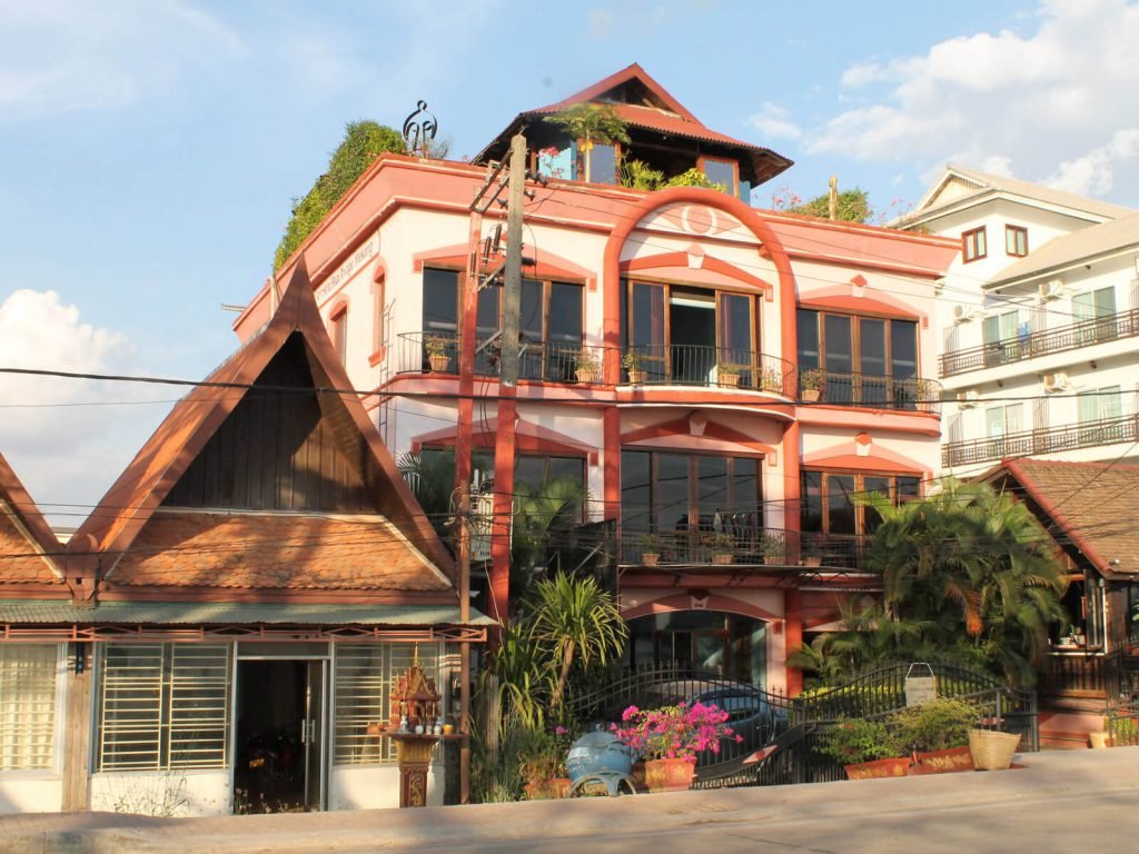 Vientiane, Beau Rivage | Rama Tours