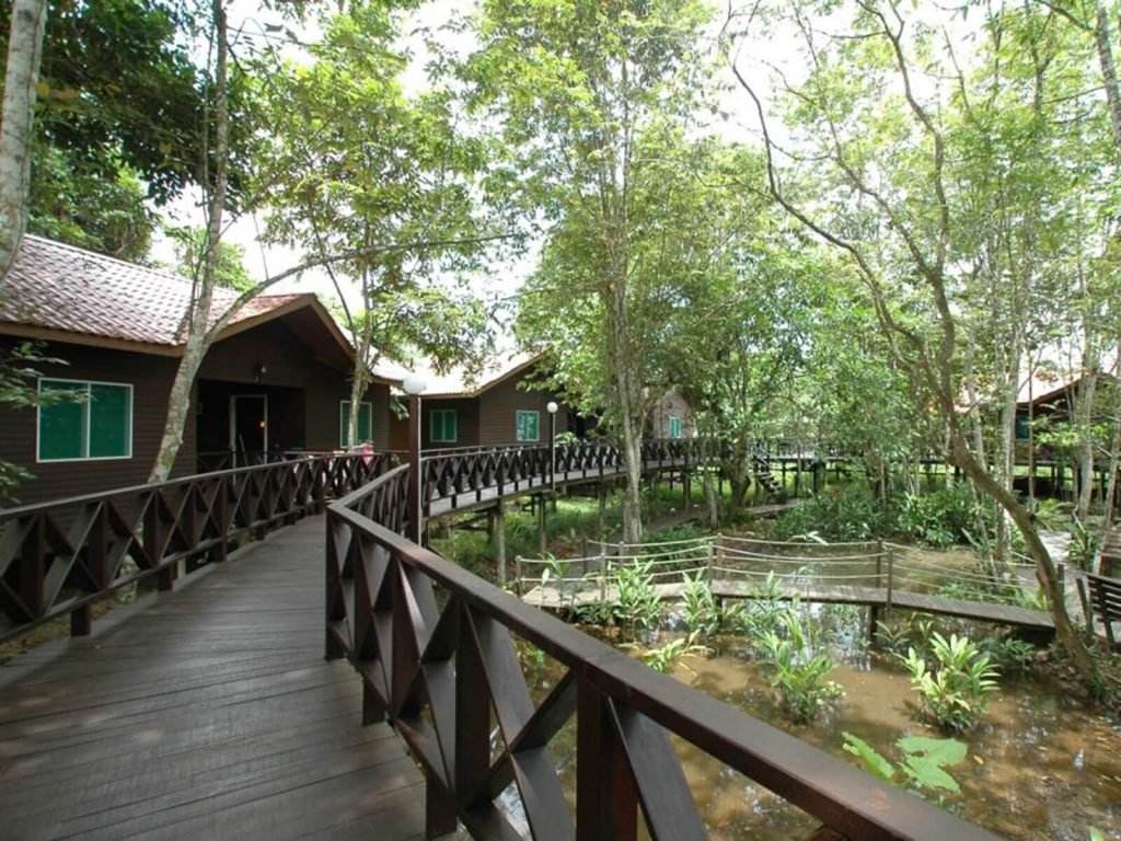 Sukau, Kinabatangan Riverside lodge | Rama Tours