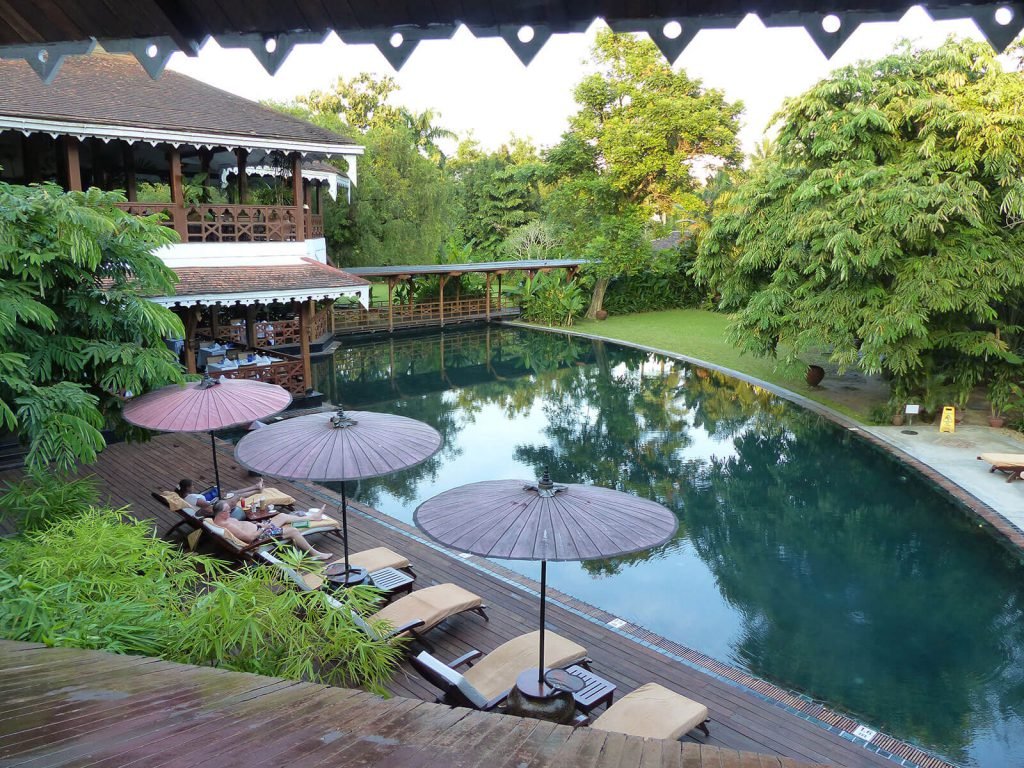 Yangon, Govenor's residence | Rama Tours