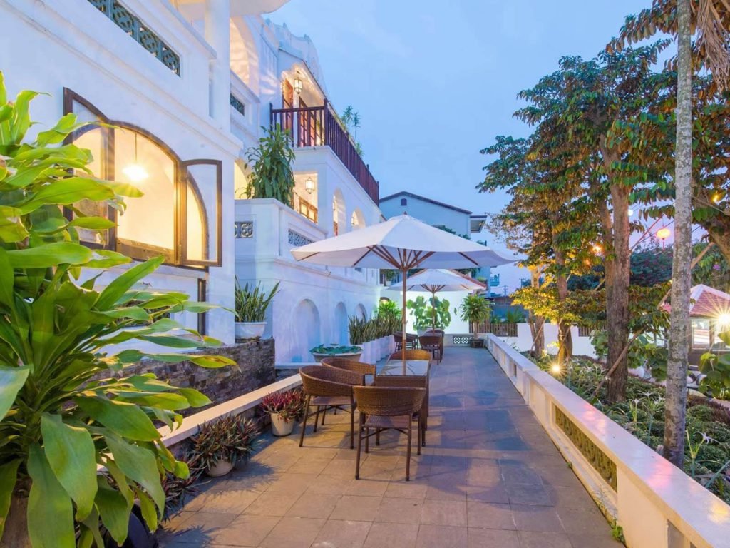 Hotels | Rama Tours