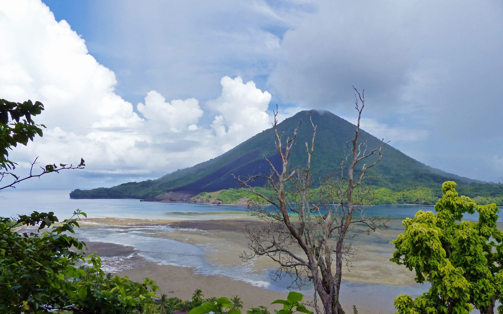 Rondreis Molukken Ambon, Banda