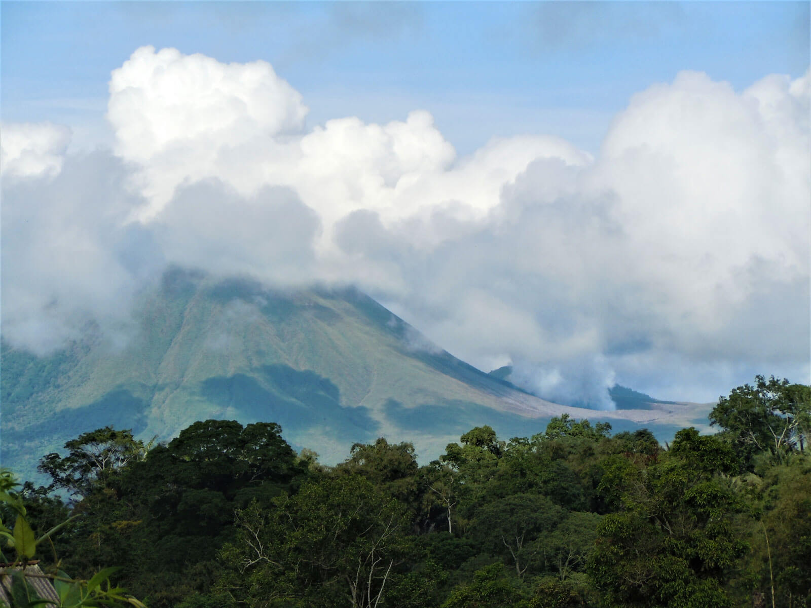 rondreis sulawesi tomohon hoogtepunt 5