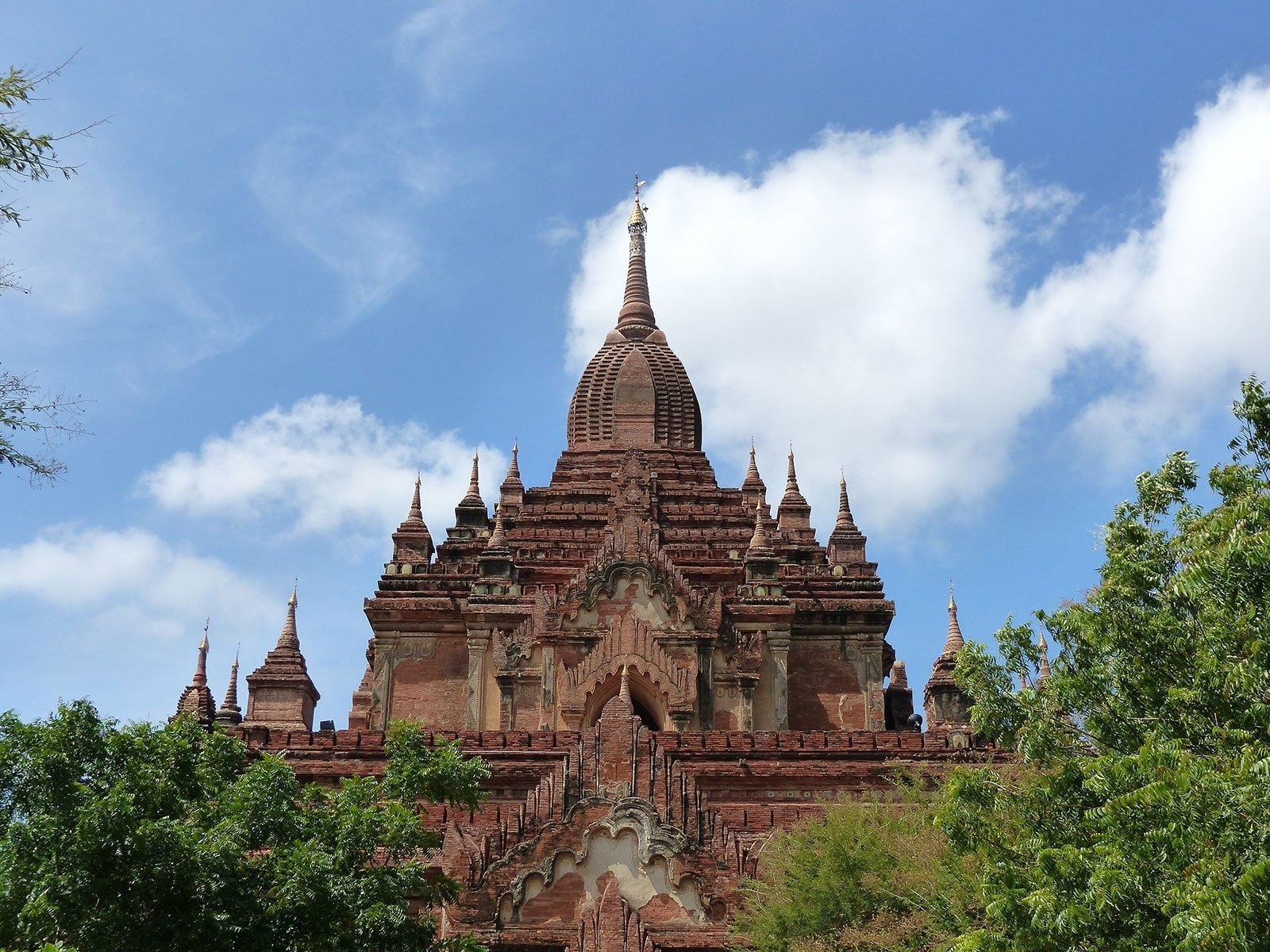 rondreis myanmar bagan hoogtepunt 11 htilominlo tempel