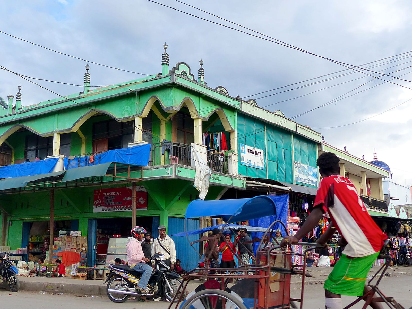 rondreis papua baliem vallei wamena baliem pilamo hotel 24