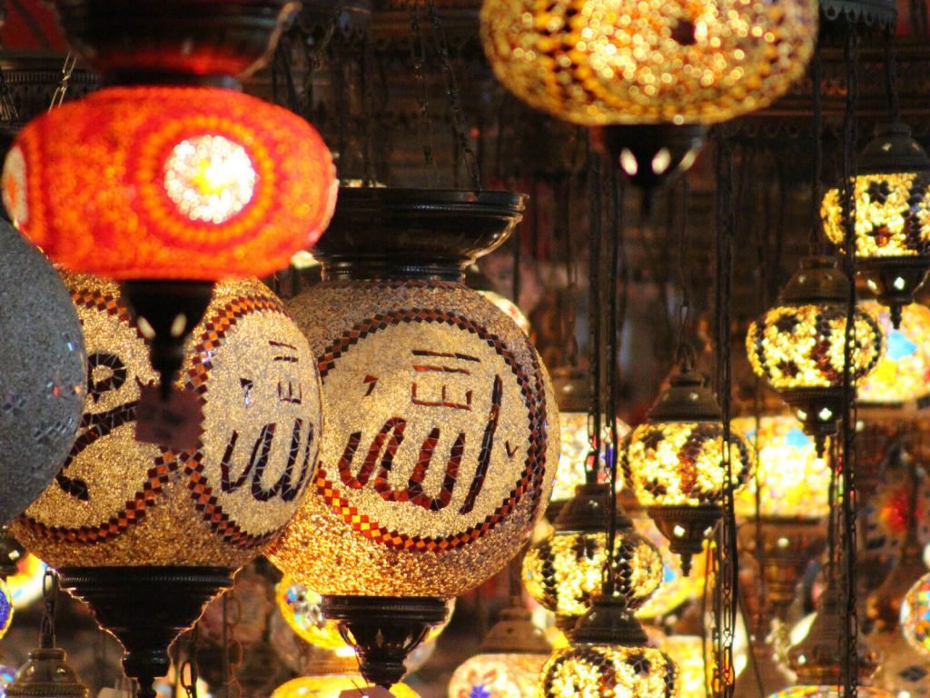 Dubai, Souks | Rama Tours