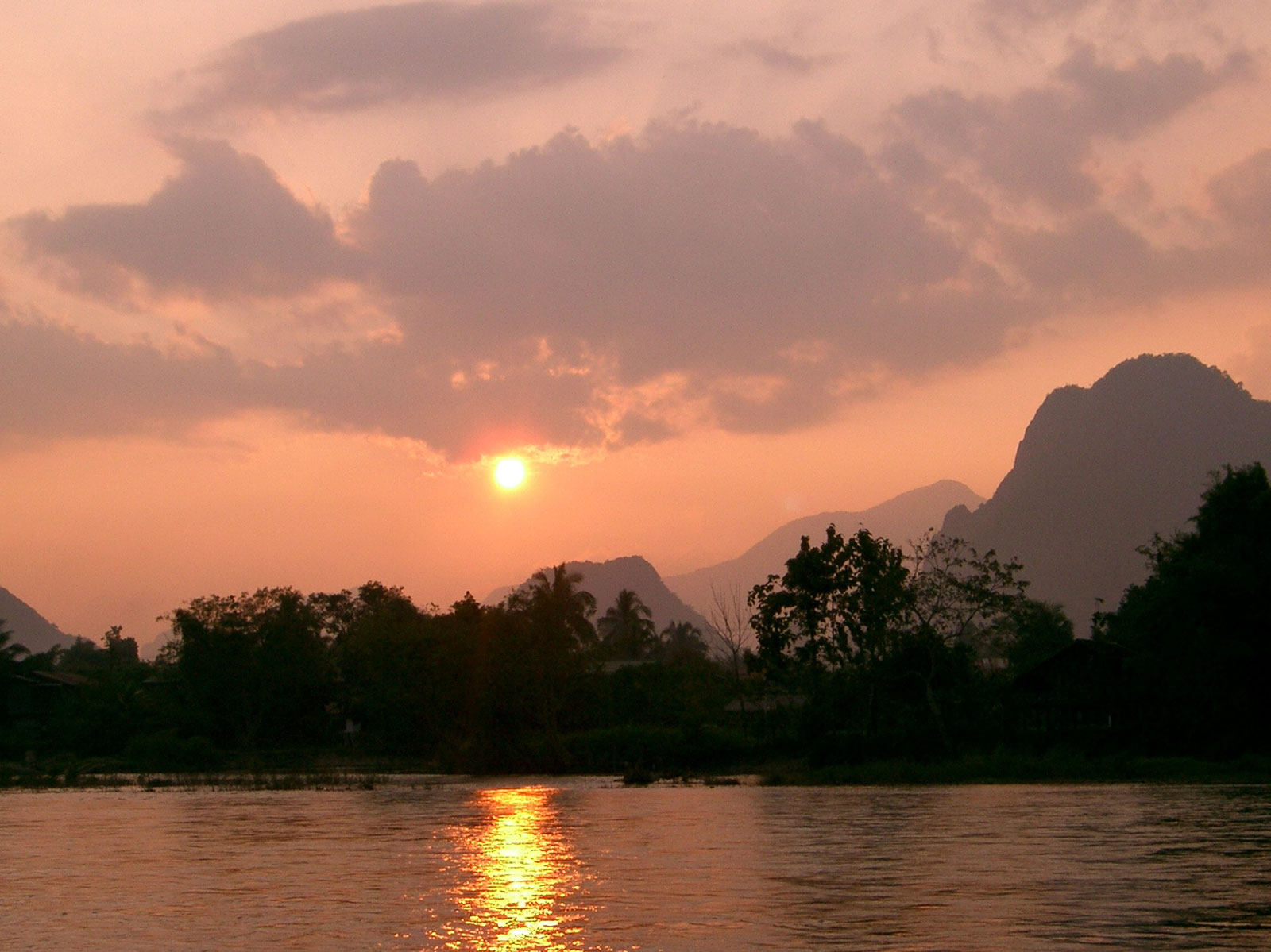 rondreis laos vang vieng hoogtepunt 5