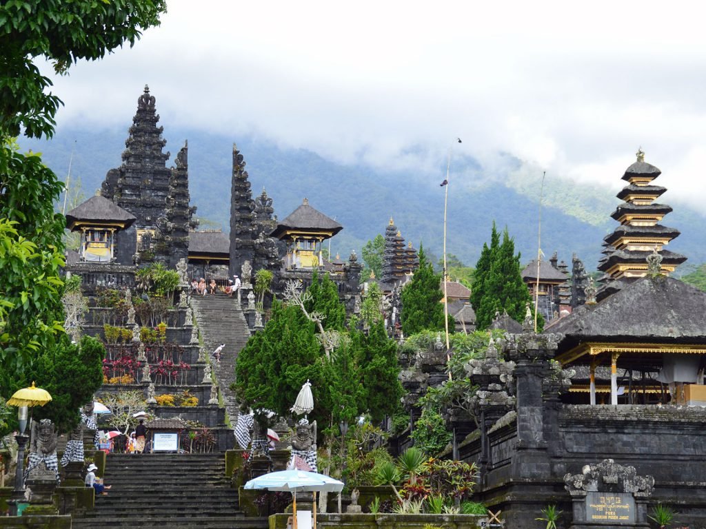 Pura Besakih | Rama Tours