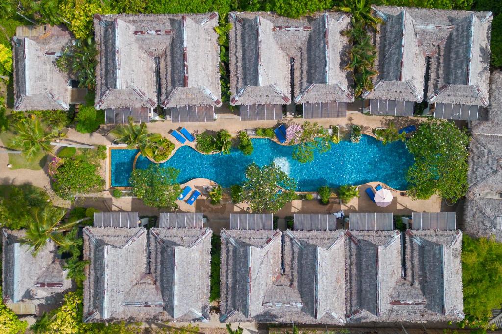 Railay Village | Rama Tours