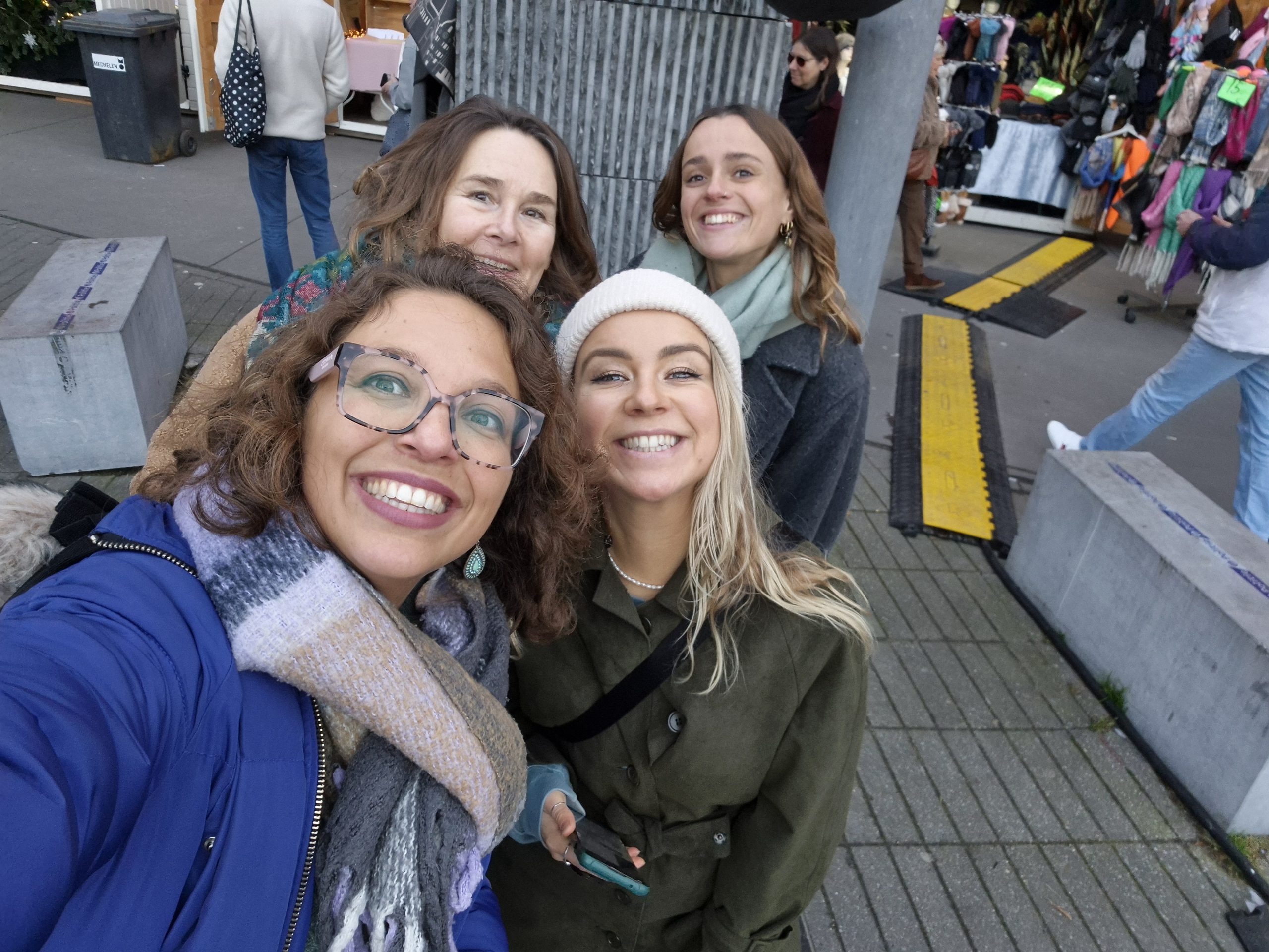 Collega's Maudy Denise Eva en Lisa in Mechelen