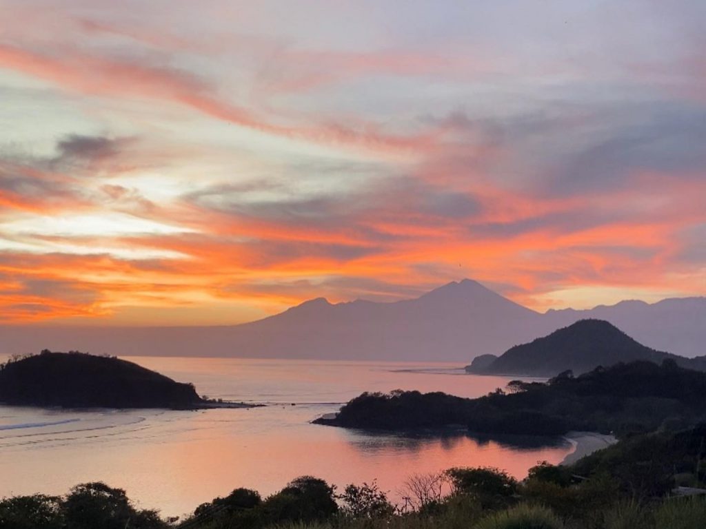 Sumbawa, Kertasari | Rama Tours