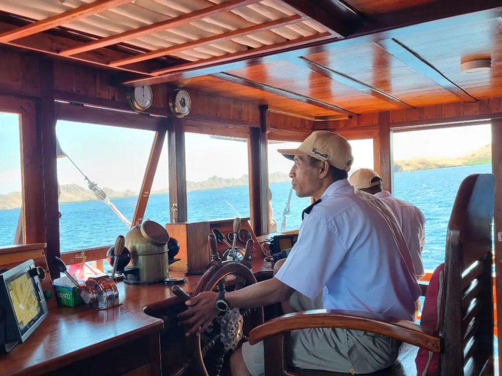 Liveaboard, Supraba Cruises | Rama Tours