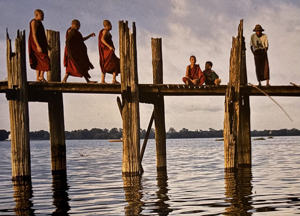 Foto Locals Myanmar gemaakt door door collega Sandy van Rama Tours