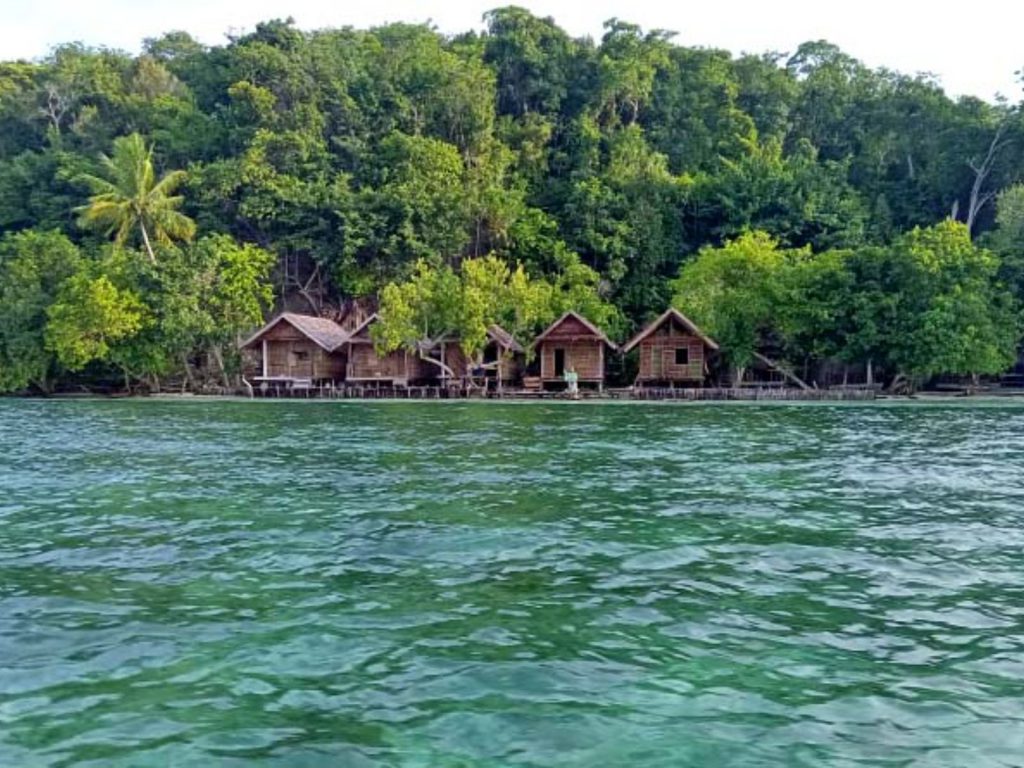 Raja Ampat, Mambetron Homestay | Rama Tours